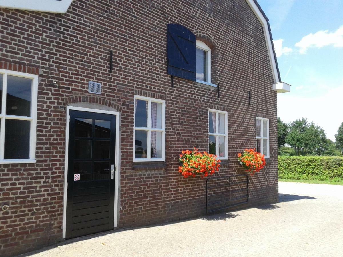 Bed and Breakfast Langs De Maas à Boxmeer Extérieur photo